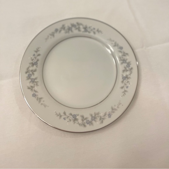 Forget Me Not - Picture 1 of 5